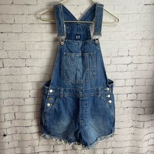 Gap size small petite dark wash short overalls